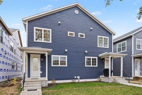 Tiny photo for 1253 Corby Boulevard #B, South Bend, IN 46617 (MLS # 202644938)
