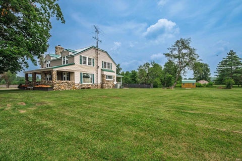 Tiny photo for 500 S County Road 700 E, Parker City, IN 47367 (MLS # 202629497)