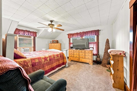 Tiny photo for 500 S County Road 700 E, Parker City, IN 47367 (MLS # 202629497)