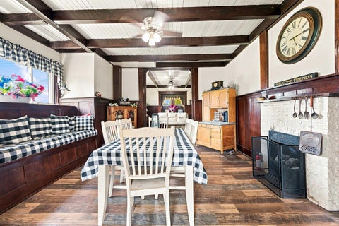 Tiny photo for 500 S County Road 700 E, Parker City, IN 47367 (MLS # 202629497)