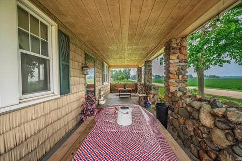 Tiny photo for 500 S County Road 700 E, Parker City, IN 47367 (MLS # 202629497)