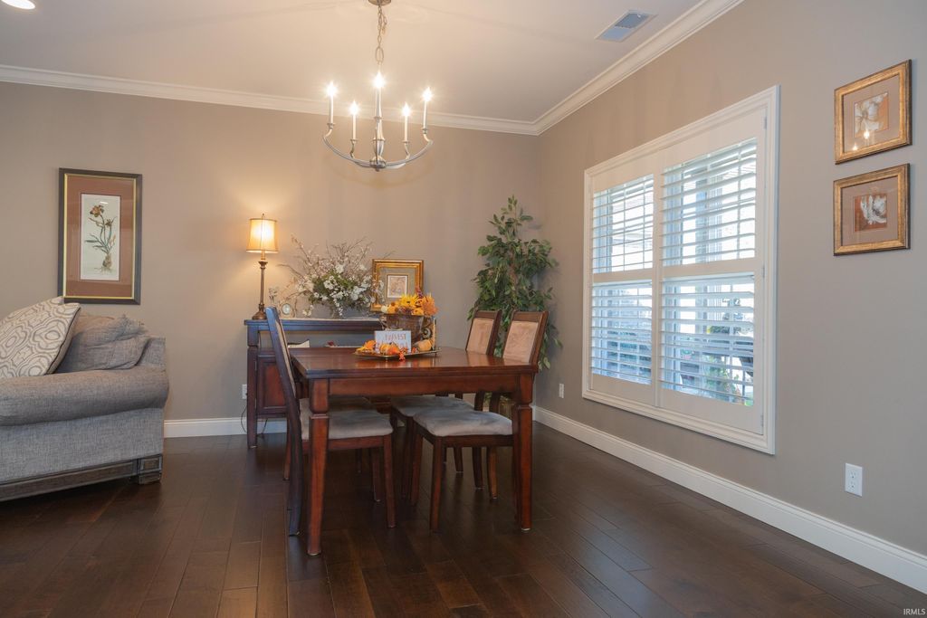 Photo of 4839 Paddock Drive, Evansville, IN 47715 (MLS # 202544357)