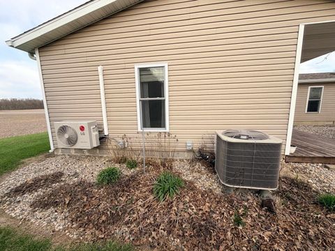 Tiny photo for 5738 S 100 W, Peru, IN 46970 (MLS # 202612577)