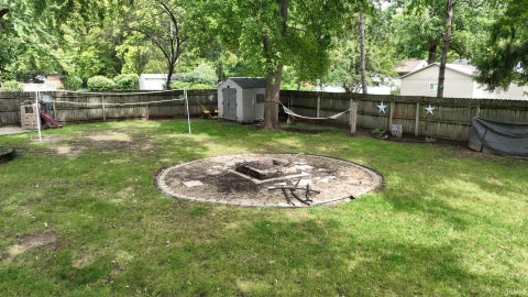 Tiny photo for 211 N Miller Manor Court, Monticello, IN 47960 (MLS # 202639280)