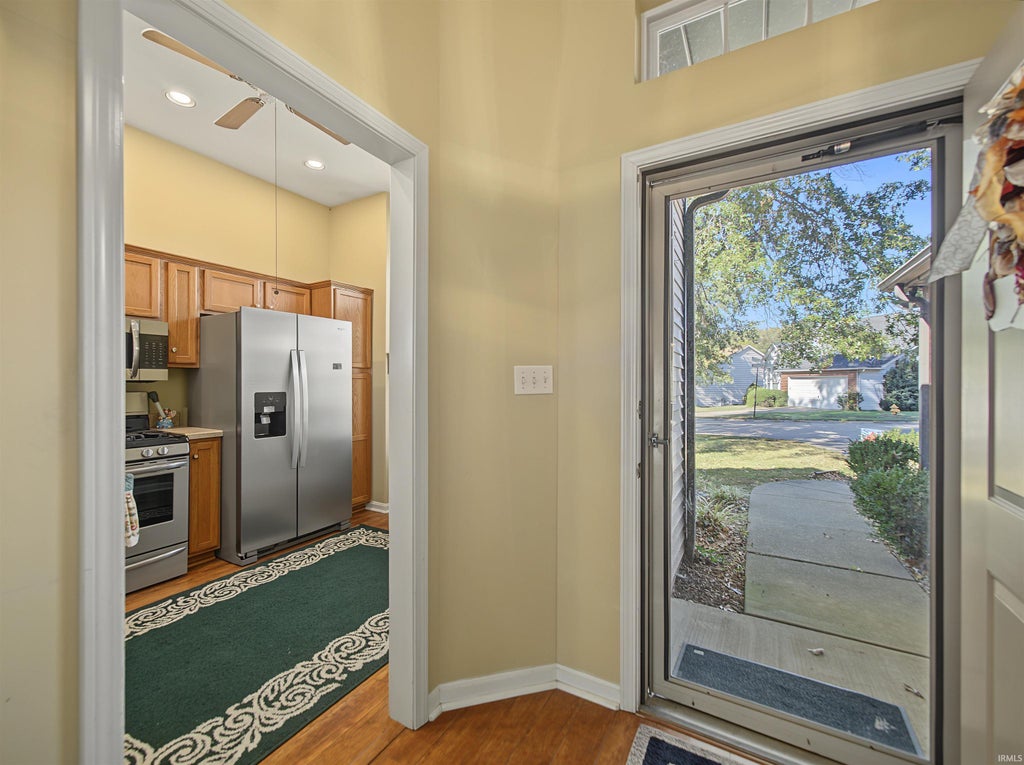 Photo of 421 Pepperidge Lane, Evansville, IN 47711 (MLS # 202643383)