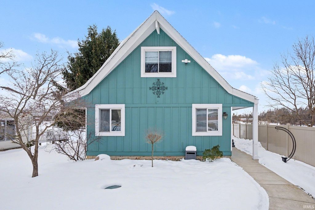 Photo of 11408 Jefferson Road, Osceola, IN 46561 (MLS # 202603633)