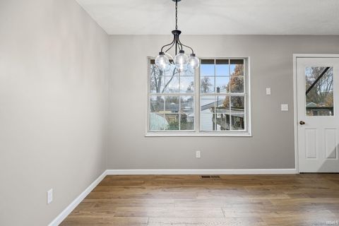 Tiny photo for 1401 Normandy Drive, Lafayette, IN 47909 (MLS # 202546984)