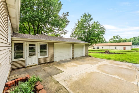 Tiny photo for 907 E 2nd Street Ext Street, North Manchester, IN 46962 (MLS # 202633554)