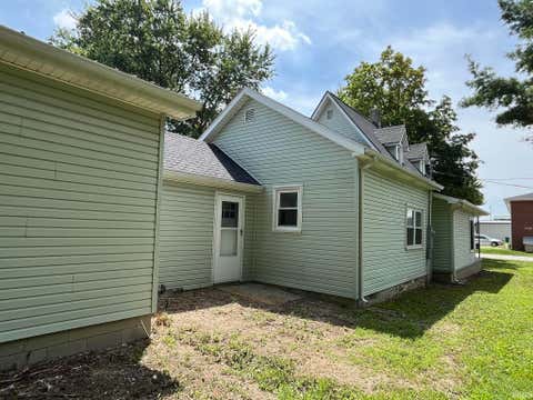 Tiny photo for 103 E Second Street, Converse, IN 46919 (MLS # 202627377)