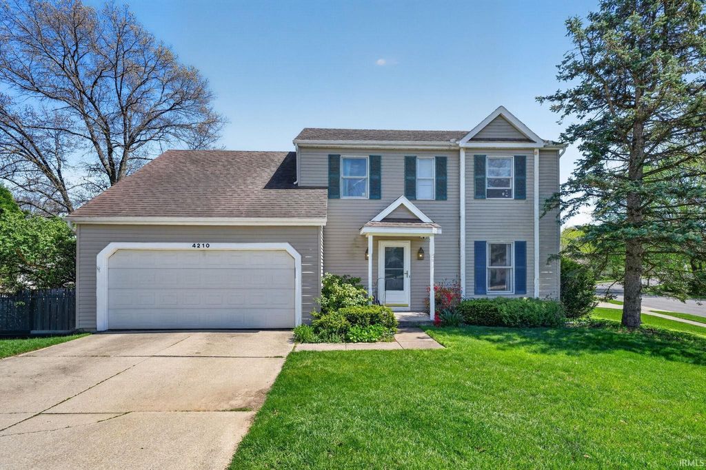 Photo of 4210 Cross Creek Drive, South Bend, IN 46628 (MLS # 202616197)