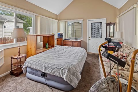 Tiny photo for 808 Terrace Bay Court, Monticello, IN 47960 (MLS # 202618374)