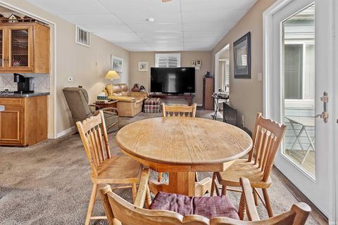 Tiny photo for 808 Terrace Bay Court, Monticello, IN 47960 (MLS # 202618374)