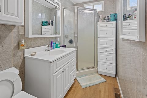 Tiny photo for 808 Terrace Bay Court, Monticello, IN 47960 (MLS # 202618374)