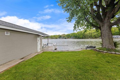 Tiny photo for 808 Terrace Bay Court, Monticello, IN 47960 (MLS # 202618374)