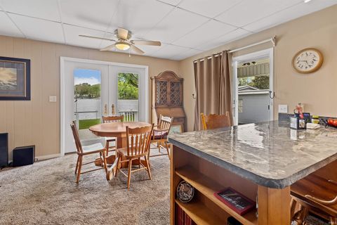 Tiny photo for 808 Terrace Bay Court, Monticello, IN 47960 (MLS # 202618374)
