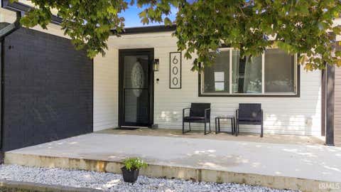 Tiny photo for 600 Kissel Court, Walton, IN 46994 (MLS # 202634707)