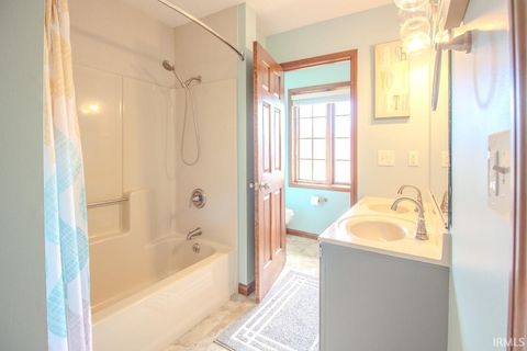 Tiny photo for 3930 N 40 E, Angola, IN 46703 (MLS # 202612306)