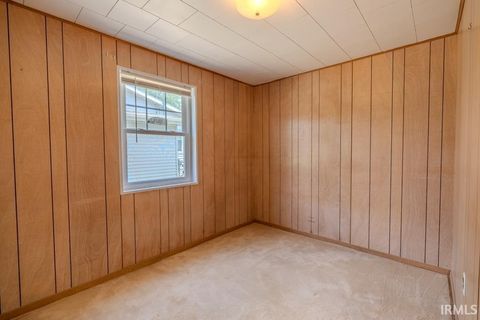 Tiny photo for 2221 Jefferson Street, Logansport, IN 46947 (MLS # 202626231)
