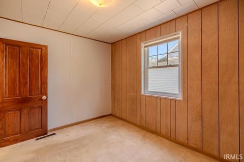 Tiny photo for 2221 Jefferson Street, Logansport, IN 46947 (MLS # 202626231)
