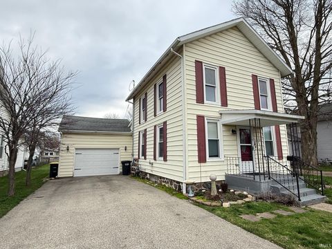 Photo of 503 E Michigan Street, Lagrange, IN 46761 (MLS # 202612509)