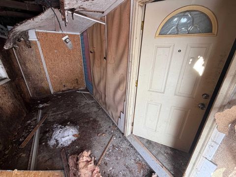 Tiny photo for 609 N Waugh Street, Kokomo, IN 46902 (MLS # 202604423)