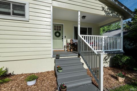 Photo of 2308 S Ford Avenue, Bloomington, IN 47403 (MLS # 202610193)