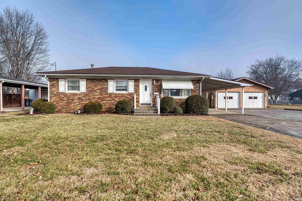 Photo of 2258 E Florida Street, Evansville, IN 47711 (MLS # 202604910)