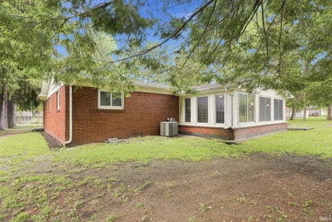 Tiny photo for 187 Shady Lane Drive, Wabash, IN 46992 (MLS # 202627906)