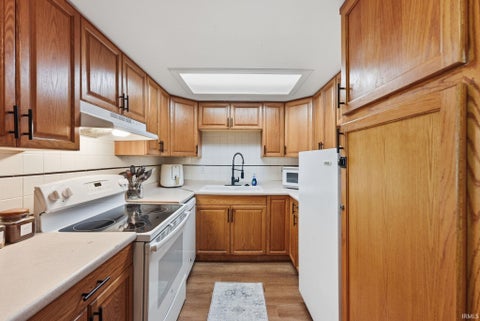 Tiny photo for 187 Shady Lane Drive, Wabash, IN 46992 (MLS # 202627906)