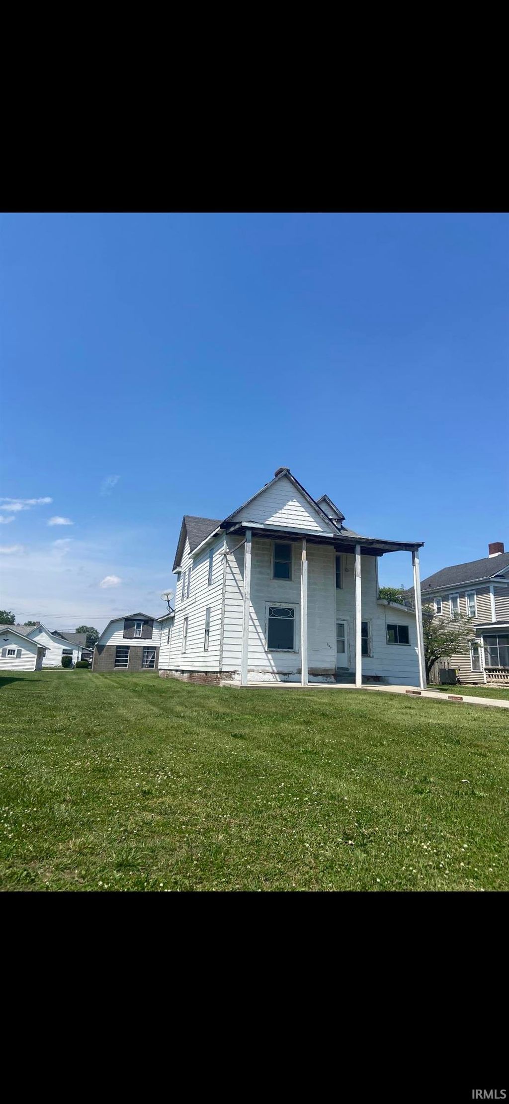 Photo of 920 NE A St Street, Linton, IN 47441 (MLS # 202619113)