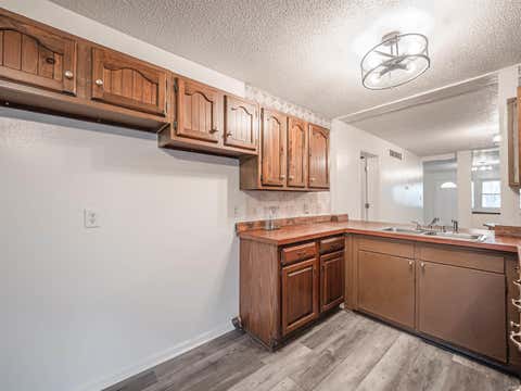 Tiny photo for 646 E Maryland Street, Evansville, IN 47711 (MLS # 202604804)