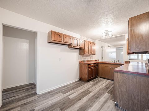 Tiny photo for 646 E Maryland Street, Evansville, IN 47711 (MLS # 202604804)