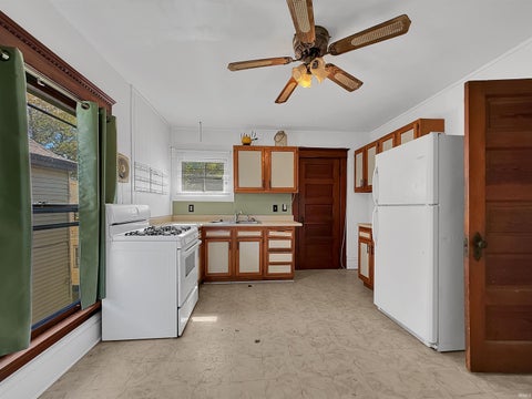 Tiny photo for 1011 Union Street, Lafayette, IN 47904 (MLS # 202641404)
