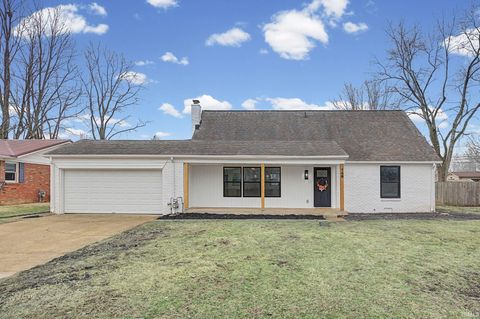Photo of 749 Cumberland Avenue, West Lafayette, IN 47906 (MLS # 202605407)