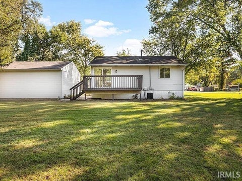 Tiny photo for 55411 Beech Road, Osceola, IN 46561 (MLS # 202643819)