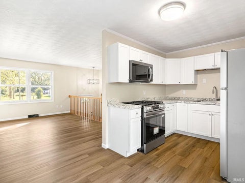 Tiny photo for 55411 Beech Road, Osceola, IN 46561 (MLS # 202643819)
