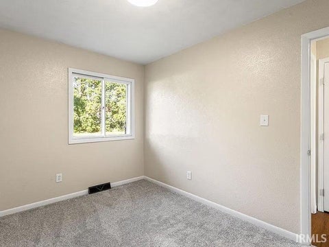 Tiny photo for 55411 Beech Road, Osceola, IN 46561 (MLS # 202643819)