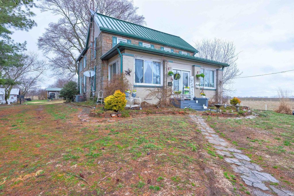 Photo of 8229 S 950 W, Owensville, IN 47665 (MLS # 202607304)