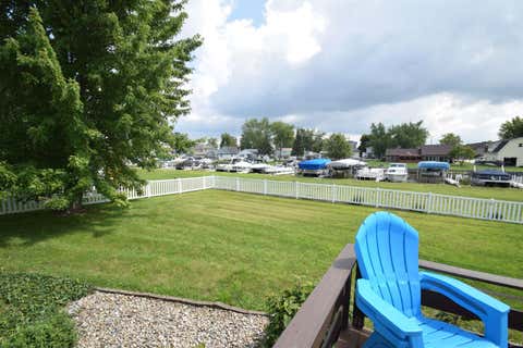 Tiny photo for 9828 N Lincoln Rd Rd #PIER 418-564/565/566, Syracuse, IN 46567 (MLS # 202635223)