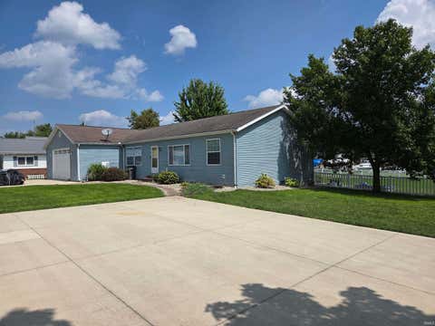 Tiny photo for 9828 N Lincoln Rd Rd #PIER 418-564/565/566, Syracuse, IN 46567 (MLS # 202635223)