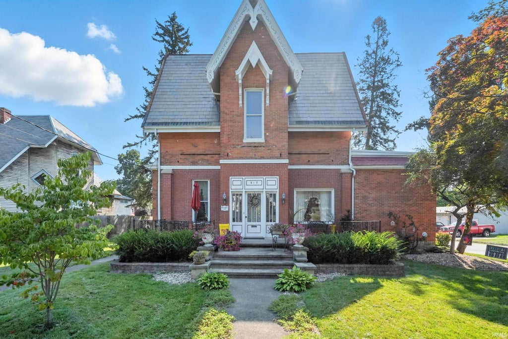 Photo of 513 S Wayne Street, Angola, IN 46703 (MLS # 202623665)