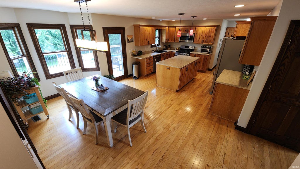 Photo of 8310 S Ashley Avenue, Bloomington, IN 47401 (MLS # 202638638)