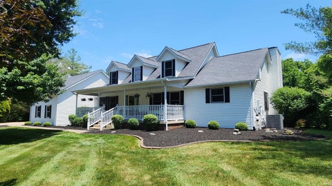 Photo of 8310 S Ashley Avenue, Bloomington, IN 47401 (MLS # 202638638)