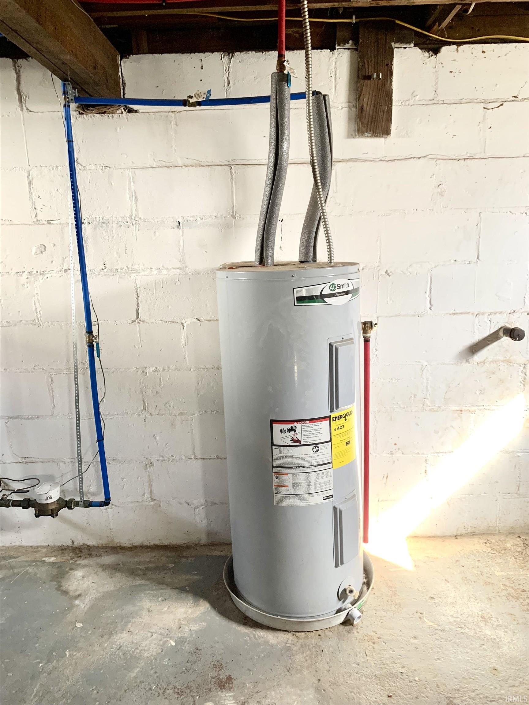 Mishawaka, Indiana 46545, United States, 3 Bedrooms Bedrooms, ,1 BathroomBathrooms,Residential,Active,3517