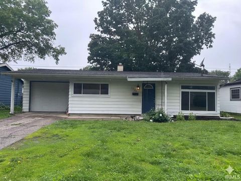 Photo of 1307 Ebeling Drive, South Bend, IN 46615 (MLS # 202620225)