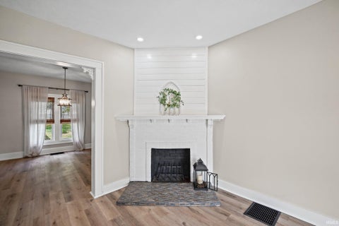 Tiny photo for 402 E 3rd Street, Brookston, IN 47923 (MLS # 202644433)
