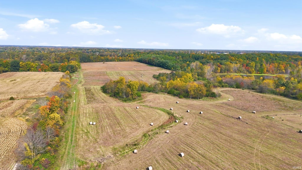 Photo of 3707 Chapman Road, Huntertown, IN 46748 (MLS # 202644733)