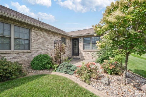 Tiny photo for 757 Willowridge Drive, Kokomo, IN 46901 (MLS # 202633824)