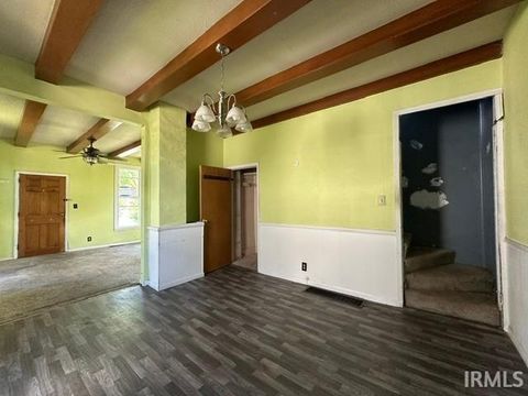 Tiny photo for 212 E Washington Street, Bluffton, IN 46714 (MLS # 202618668)