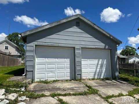 Tiny photo for 212 E Washington Street, Bluffton, IN 46714 (MLS # 202618668)
